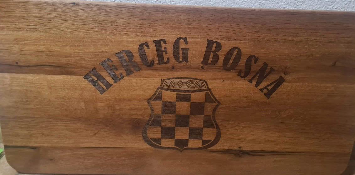 drveni i metalni personalizirani pokloni EngraFix BiH